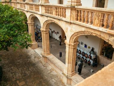 L'Embranzida ha omplert el Claustre de propostes. 