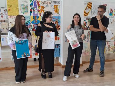 L’Escola Municipal de Mallorquí ha acollit l’acte d’entrega de premis del XXIII concurs de cartells dels Cossiers de Manacor
