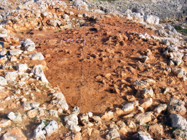 Projecte "Entre Illes". Excavació al jaciment prehistòric de sa Ferradura (Porto Cristo)