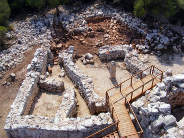 CLOENDA DE LA CAMPANYA 2012 D’EXCAVACIÓ EN  EL JACIMENT PREHISTÒRIC DE S’HOSPITALET VELL