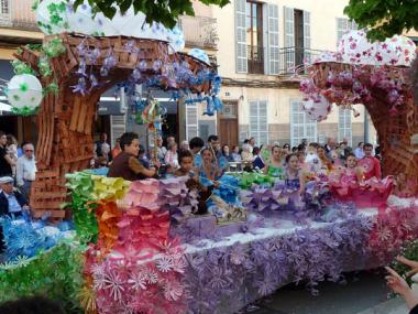 ACTA DEL VEREDICTE DEL JURAT DE LA DESFILADA DE  CARROSSES I COMPARSES DE LES FIRES I  FESTES DE PRIMAVERA 2013