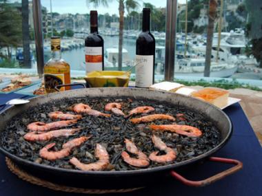 PRESENTADA LA XIII MOSTRA DE CUINA MARINERA I EL PROGRAMA DE FESTES PORTO CRISTO 2013