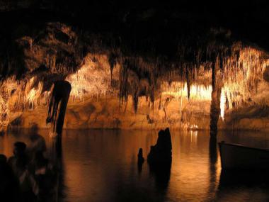 Les Coves del Drach opten a ser una de les 7 Meravelles Naturals de l'Estat