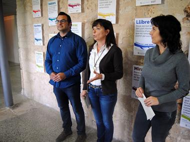 PRESENTADA LA CAMPANYA DE DINAMITZACIÓ LINGÜÍSTICA  I COMERCIAL 'PARAULES AMB ARRELS'