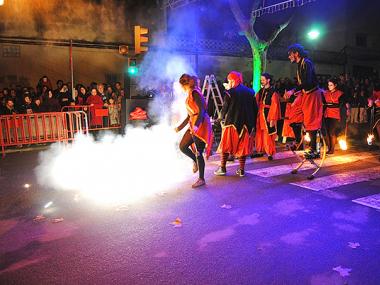 ELS REIS MAGS ARRIBAREN A MANACOR CARREGATS D’IL-LUSIÓ I MILERS DE REGALS 