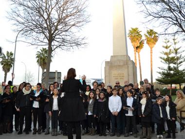 Manacor recupera l'ofrena floral a l'obelisc dedicat a Alcover
