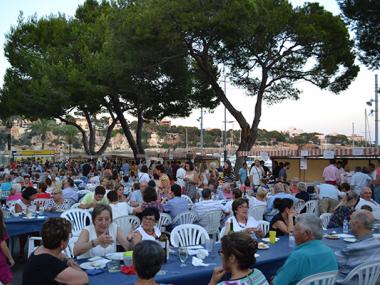 Els assistents a la XVI Mostra de Cuina Marinera de Porto Cristo degustaren més de 4.000 racions dels diferents plats