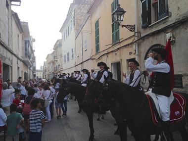 Els cavalls i el foc prenen el protagonisme el dia de Sant Jaume i clouen una setmana plena d’actes i festes 