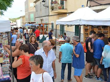 La XXXIII Fira de Son Macià treu al carrer la tradició pagesa i ramadera de la contrada i una bona mostra de l’artesania local