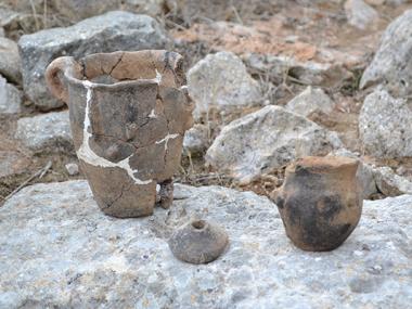 Els arqueòlegs conclouen l’excavació de tota una estructura que podria ser un santuari talaiòtic a l’Hospitalet Vell