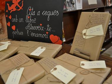 La Biblioteca de Manacor proposa “cites a cegues” amb llibres de temàtica amorosa coincidint amb la festa de Sant Valentí 