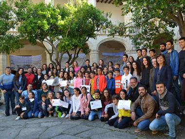 Més de 50 alumnes de la comarca recullen a Manacor els permisos de venda per participar al mercat ICAPE