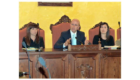 Ple extraordinari, mesures pla econòmic