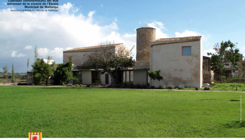 L’EMM EDITA UN CALENDARI DE L’ANY 2013 PER CELEBRAR ELS 40 ANYS DE L’ESCOLA