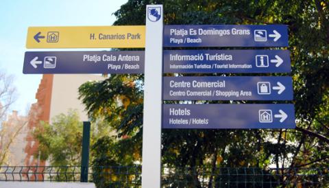 NOVA SENYALITZACIÓ DELS INDRETS  D'INTERÈS TURÍSTIC A CALES DE MALLORCA