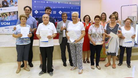 La XI Fira Nocturna de s’Illot s’estén pels carrers amb els productes artesans i la gastronomia com a reclam