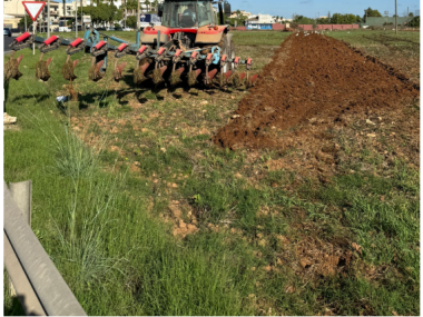 L’Ajuntament de Manacor ha traslladat a la Direcció General d’Agricultura, Ramaderia i Desenvolupament Rural la informació relativa a una possible mala pràctica en la gestió de gallinassa en una finca rústica del terme municipal. 