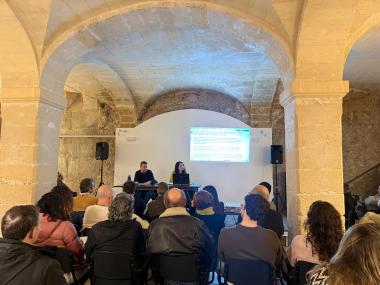 La reunió ha tengut lloc a la seu de la Institució Pública Antoni M. Alcover. 