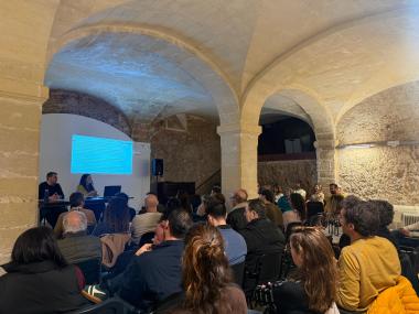 La reunió ha tengut lloc a la seu de la Institució Pública Antoni M. Alcover. 