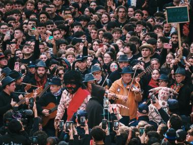 Arribada dels dimonis a la Sala. 