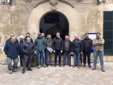 Unió de Pagesos aquest dimecres a l'Ajuntament de Manacor. 