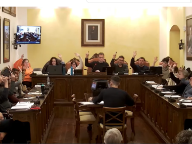 Votació per unanimitat de la moció. 