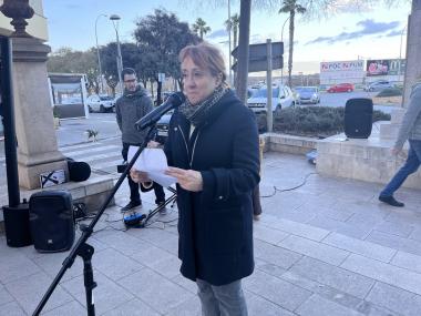 Ofrena floral a Antoni M. Alcover