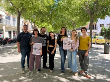 El delegat de Cultura, Ferran Montero, amb les professionals de la dansa que impulsen la Dancing Week.