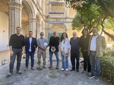 Presentació de les obres de restauració del Claustre de Sant Vicenç Ferrer. 
