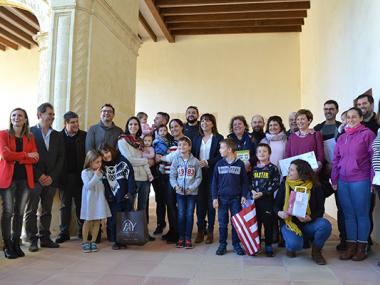 El concurs de fotos ‘Felicita per Nadal de Cor’ entrega una panera de més de 300 euros i obsequis als 10 finalistes El concurs de fotos ‘Felicita per Nadal de Cor’ entrega una panera de més de 300 euros i obsequis als 10 finalistes