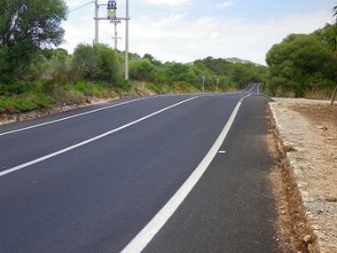 Els veïnats de Cales de Mallorca i cala Murada estrenen els nous accessos que ha millorat l’Ajuntament Els veïnats de Cales de Mallorca i cala Murada estrenen els nous accessos que ha millorat l’Ajuntament
