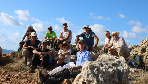 L'equip d'arqueòlegs que ha format part de l'excavació a sa Ferradura. 