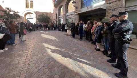 Minut de silenci en motiu del 25N a Manacor 