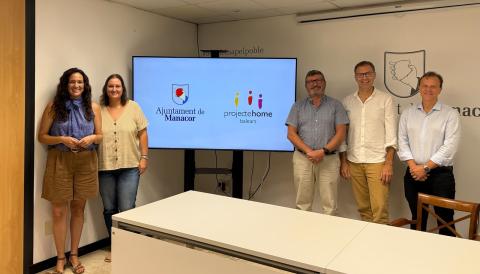 L'Ajuntament de Manacor cedirà un solar municipal a Projecte Home Balears per construir una nova seu de tractament d'addiccions