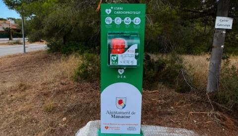 L’Ajuntament de Manacor amplia la xarxa de desfibril·ladors amb 61 unitats distribuïdes per tot el municipi